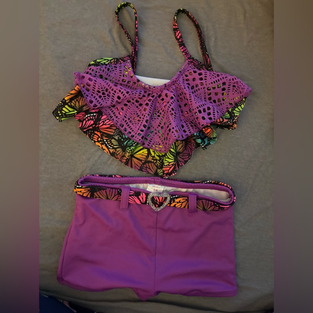 Extremely Me size 5/6 .2 piece purple butterfly print takini .